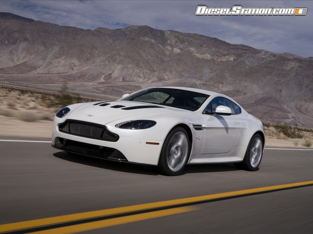 Aston Martin V12 Vantage S 2014 Picture #162 Aston Martin V12 Vantage S 2014 Picture #162